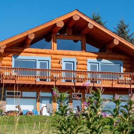 Good Karma Inn Хоумър Екстериор снимка
