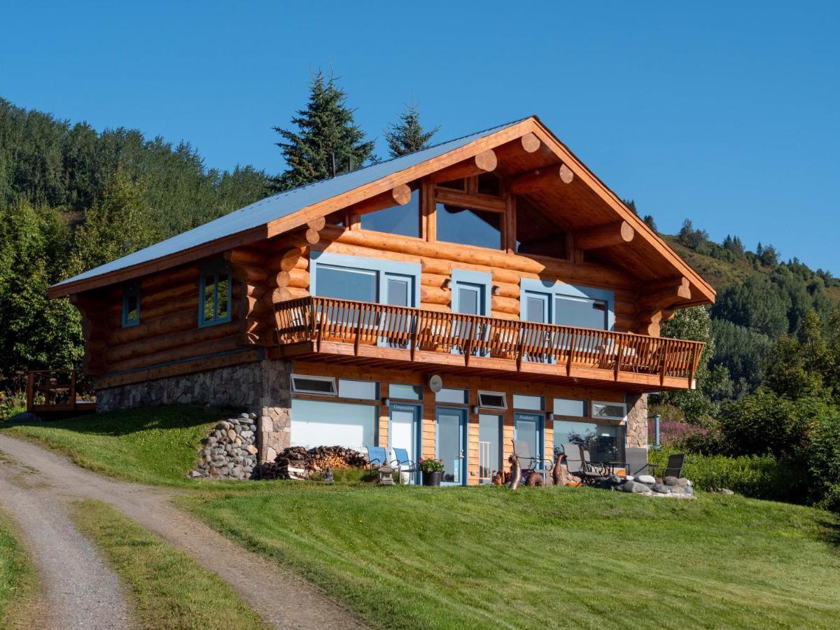 Good Karma Inn Хоумър Екстериор снимка